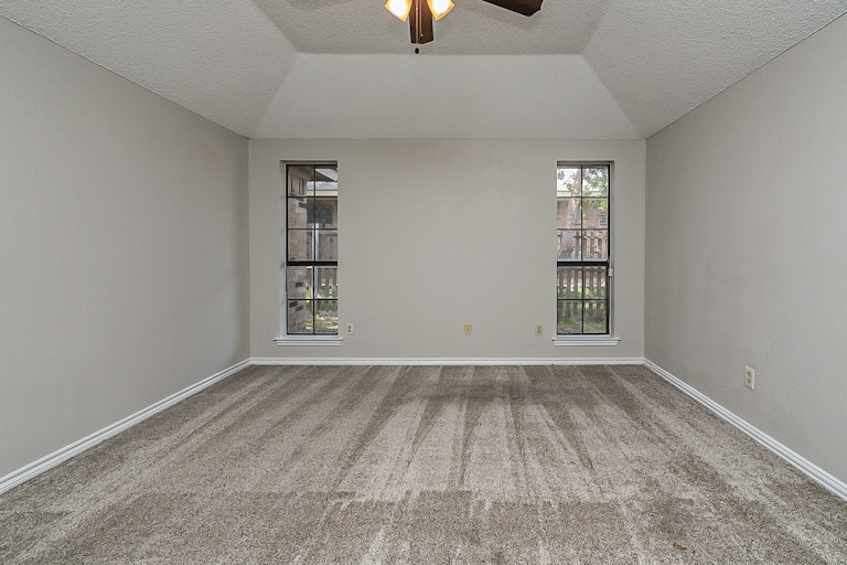 Photo 20 of 22 - 1806 Seabrook Dr, Duncanville, TX 75137