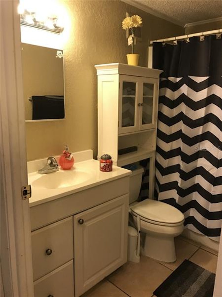 Photo 8 of 11 - 4155 E Michigan St #4155, Orlando, FL 32812