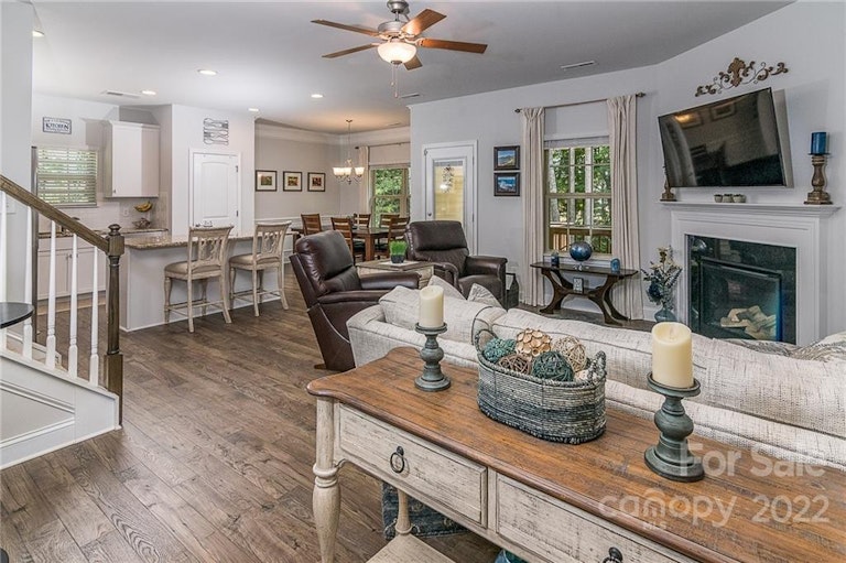Photo 6 of 48 - 156 Wylie Trl, Statesville, NC 28677