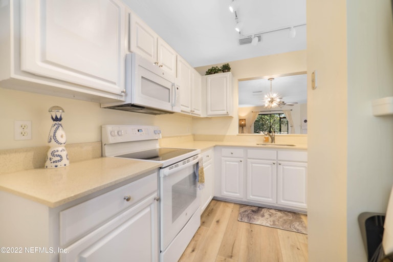 Photo 21 of 32 - 1003 Marsh Cove Ct, Ponte Vedra Beach, FL 32082