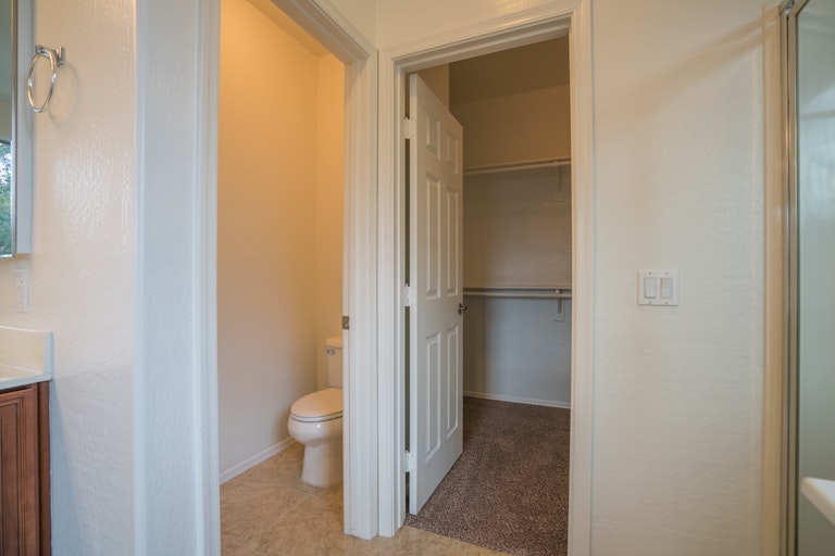 Photo 22 of 32 - 15637 W Yucatan Dr, Surprise, AZ 85379
