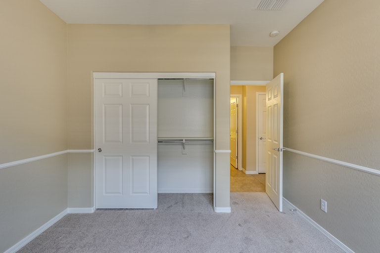 Photo 17 of 25 - 28731 N 25th Gln, Phoenix, AZ 85085