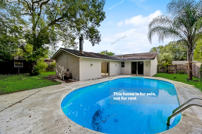 Photo 5 of 24 - 6937 Oriely Dr S, Jacksonville, FL 32210