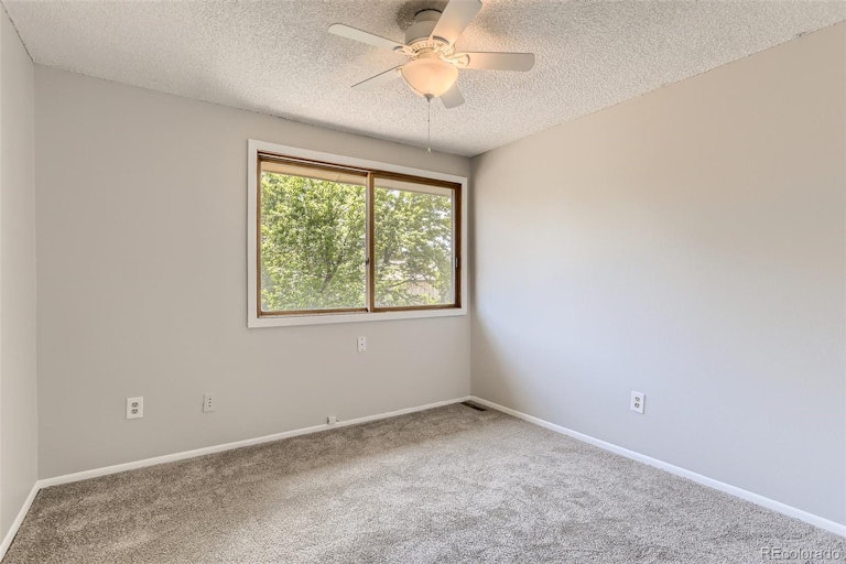 Photo 20 of 35 - 12379 E Bates Cir, Aurora, CO 80014