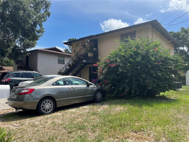 Photo 23 of 56 - 8801 N Brooks St, Tampa, FL 33604