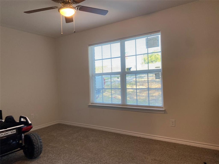 Photo 14 of 21 - 2741 Fatima Ave, Dallas, TX 75241