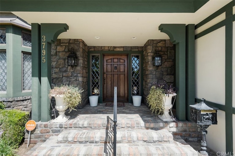 Photo 7 of 52 - 3795 Valencia Ave, San Bernardino, CA 92404