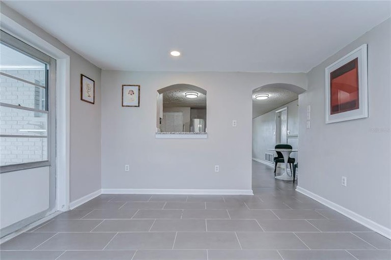 Photo 16 of 49 - 2105 Dartmouth Dr, Holiday, FL 34691