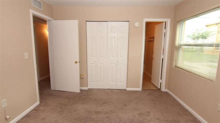 Photo 18 of 23 - 742 Ridenhour Cir #742, Orlando, FL 32809