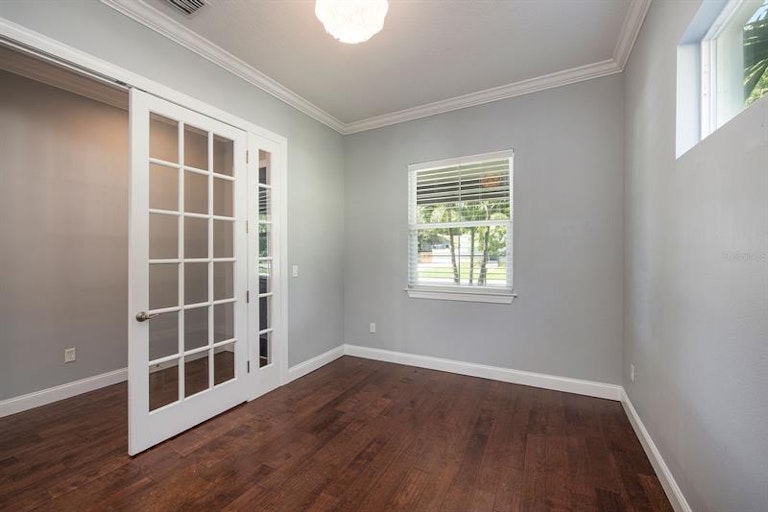 Photo 13 of 33 - 3718 W San Pedro St, Tampa, FL 33629