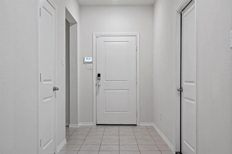 Photo 2 of 27 - 2416 Anton Dr, Forney, TX 75126