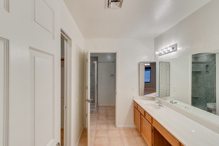 Photo 17 of 33 - 4842 E Gary St, Mesa, AZ 85205