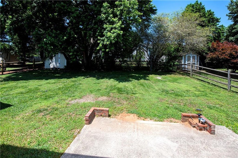 Photo 29 of 31 - 14916 Cane Field Dr, Charlotte, NC 28273