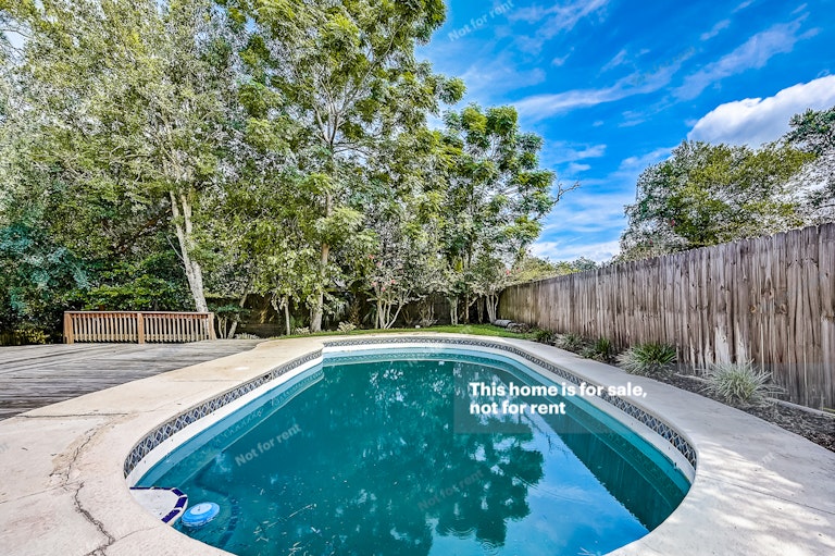 Photo 14 of 33 - 5341 Julington Ridge Dr S, Jacksonville, FL 32258