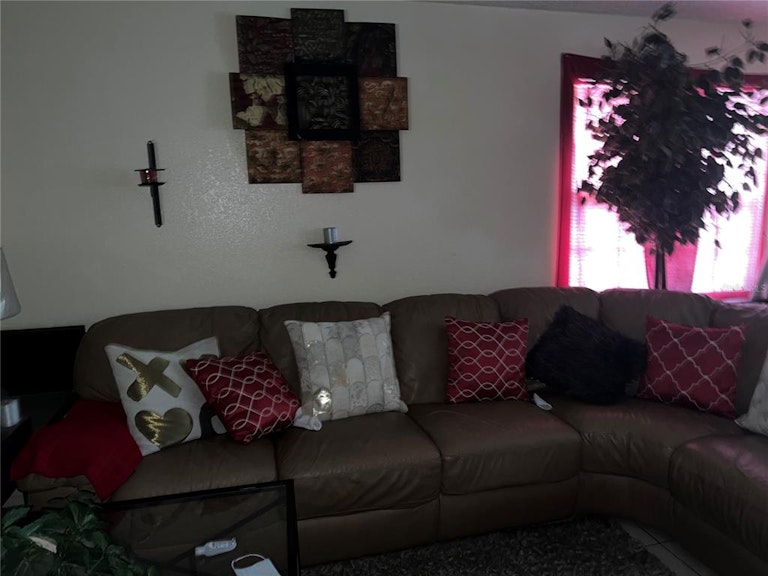 Photo 49 of 56 - 8801 N Brooks St, Tampa, FL 33604