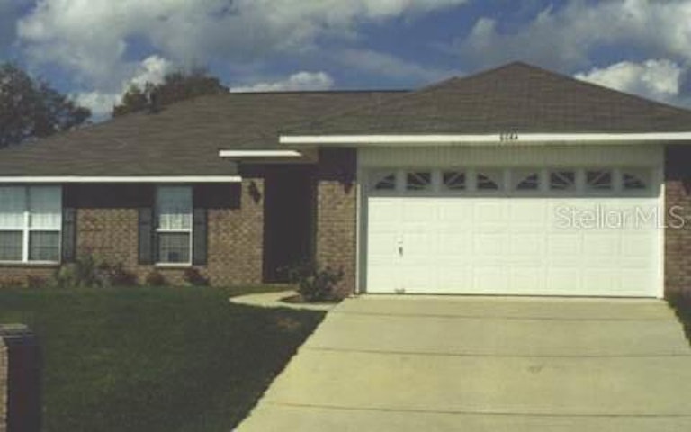 Photo 1 of 1 - 19 Brunett Ln, Palm Coast, FL 32137