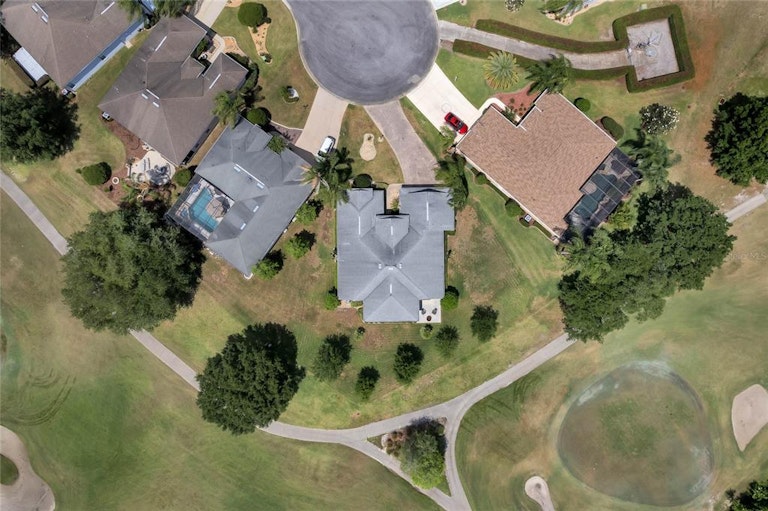 Photo 25 of 30 - 24642 Madewood Ave, Leesburg, FL 34748
