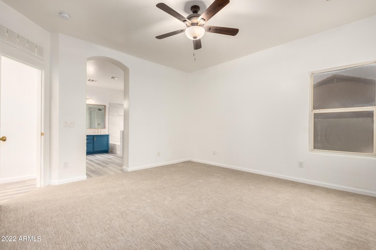 Photo 18 of 32 - 1951 E Shannon St, Gilbert, AZ 85295