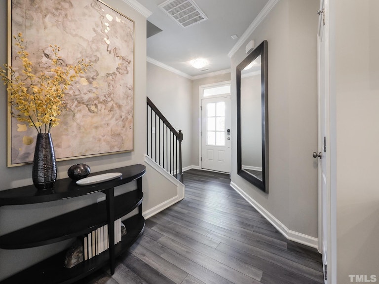 Photo 5 of 31 - 1205 Matterhorn Dr #258, Fuquay Varina, NC 27526