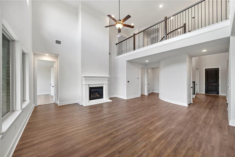 Photo 8 of 35 - 1610 Sequoia Run Dr, Rosharon, TX 77583