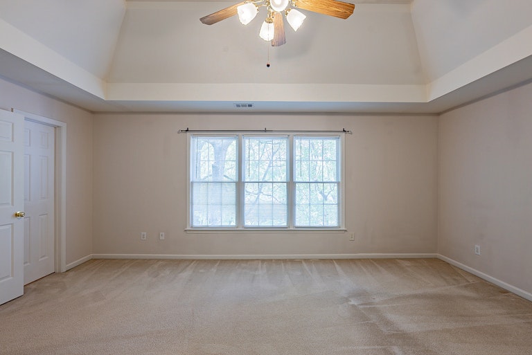 Photo 14 of 34 - 1730 Waters Ferry Dr, Lawrenceville, GA 30043