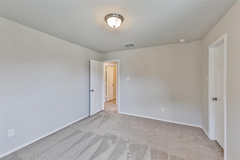 Photo 25 of 48 - 876 Marisol Bay Dr, Katy, TX 77493