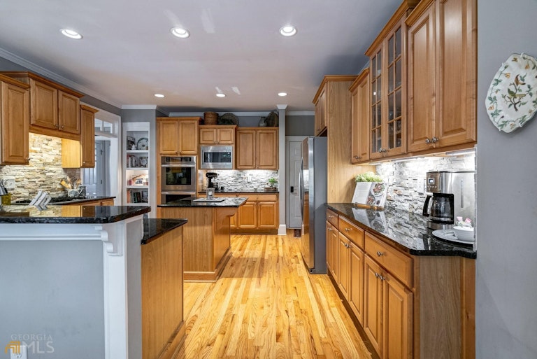 Photo 8 of 42 - 1450 Water Shine Way, Snellville, GA 30078
