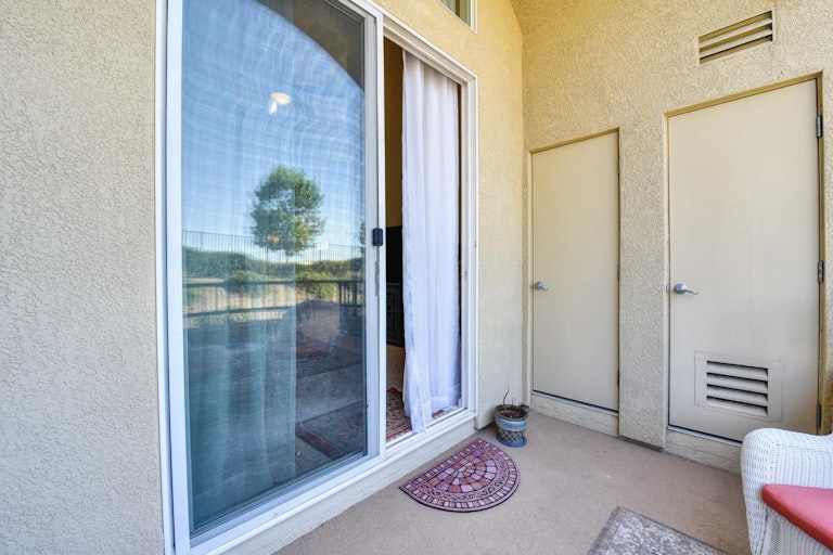 Photo 27 of 40 - 1000 Moon Cir #1026, Folsom, CA 95630