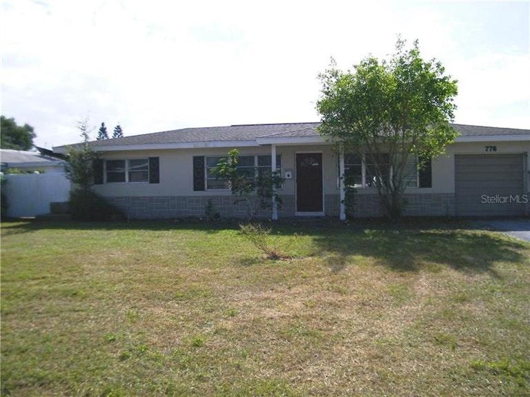 Photo 10 of 17 - 776 85th Ave N, Saint Petersburg, FL 33702