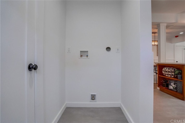Photo 26 of 75 - 1441 W 52nd St, Los Angeles, CA 90062