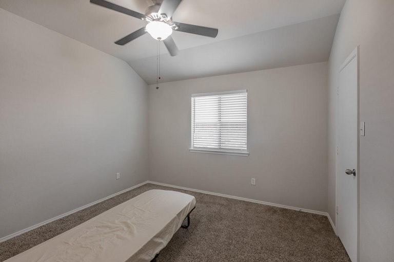 Photo 29 of 36 - 2854 Gospel Dr, Dallas, TX 75237