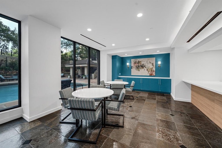 Photo 19 of 20 - 2001 Holcombe Blvd #3504, Houston, TX 77030