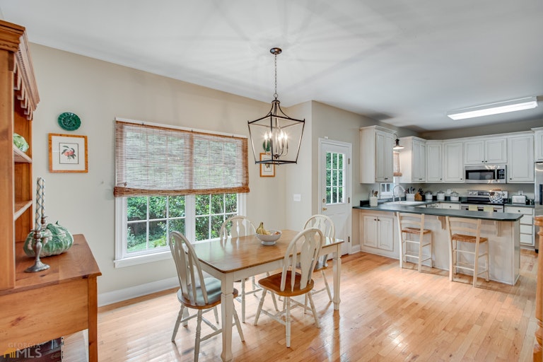 Photo 12 of 70 - 3723 Hardy Rd, Gainesville, GA 30506