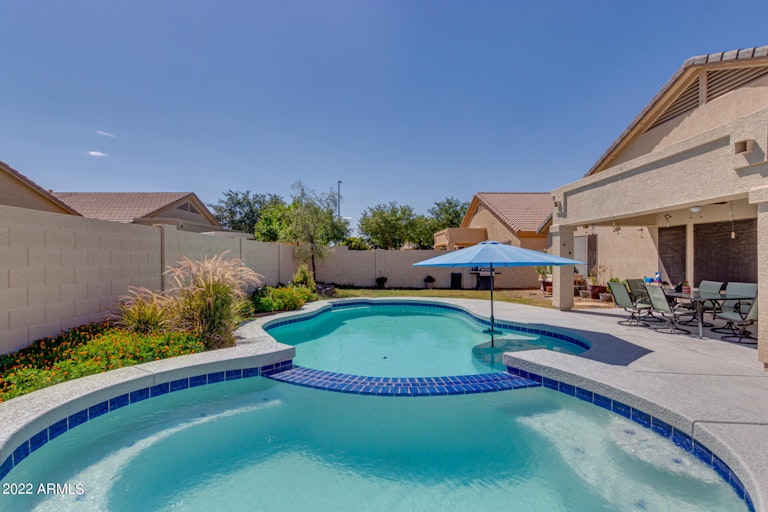 Photo 17 of 27 - 12873 W Aster Dr, El Mirage, AZ 85335