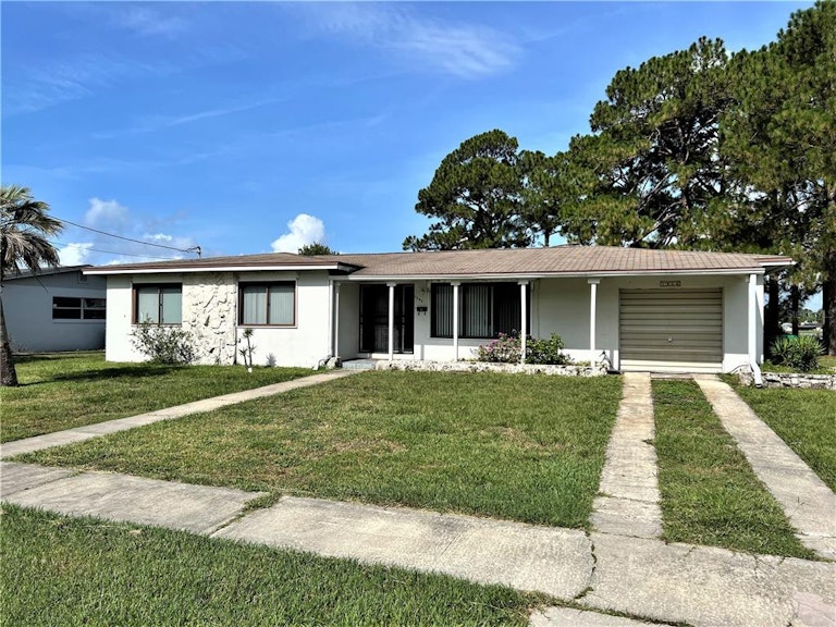 Photo 1 of 41 - 1246 W Wellington Dr, Deltona, FL 32725