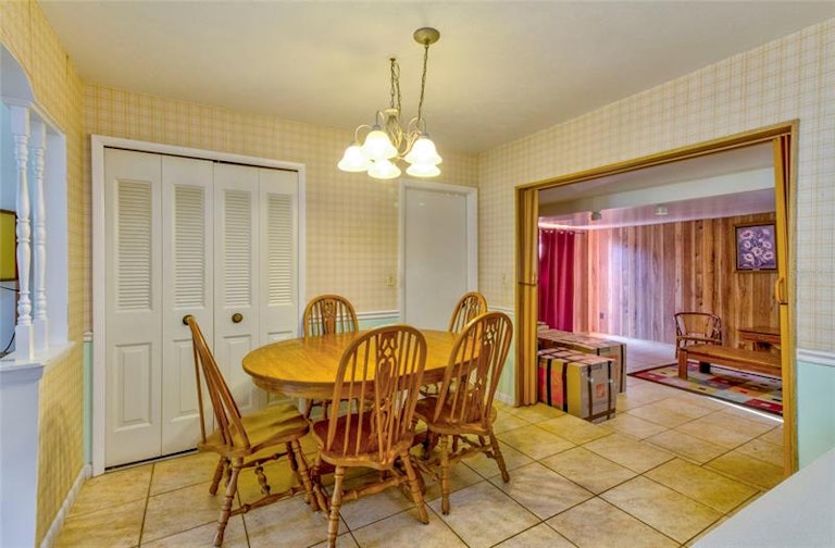 Photo 22 of 37 - 2202 Whitney Pl, Valrico, FL 33594