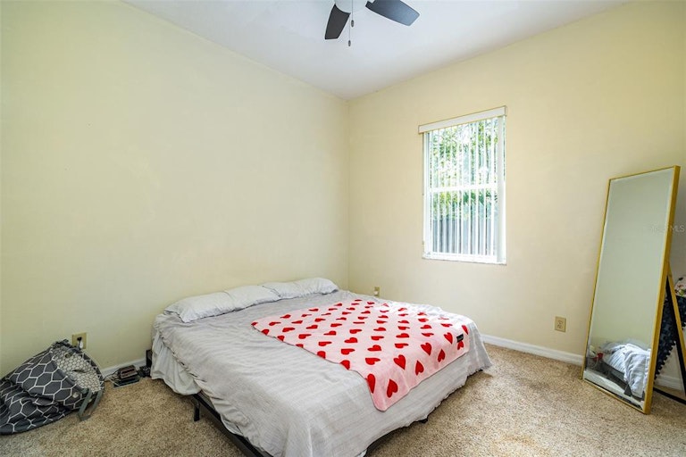 Photo 20 of 40 - 25100 Acorn Dr, Land O Lakes, FL 34639