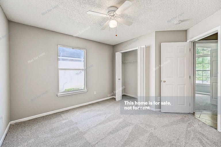 Photo 35 of 37 - 12262 Gehrig Dr, Jacksonville, FL 32224