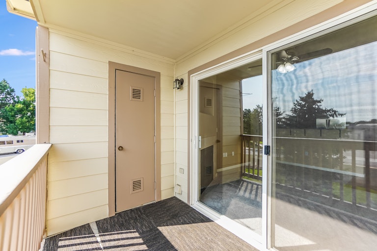 Photo 12 of 17 - 8615 W Berry Ave #204, Littleton, CO 80123