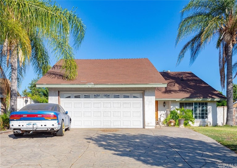 Photo 1 of 16 - 1128 W Benbow St, Covina, CA 91722