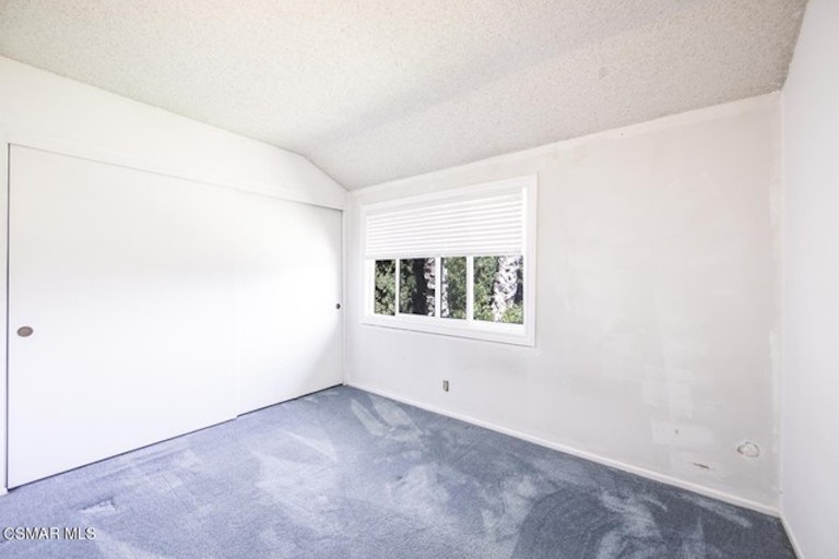 Photo 15 of 26 - 1016 Coulter Ct, Simi Valley, CA 93065