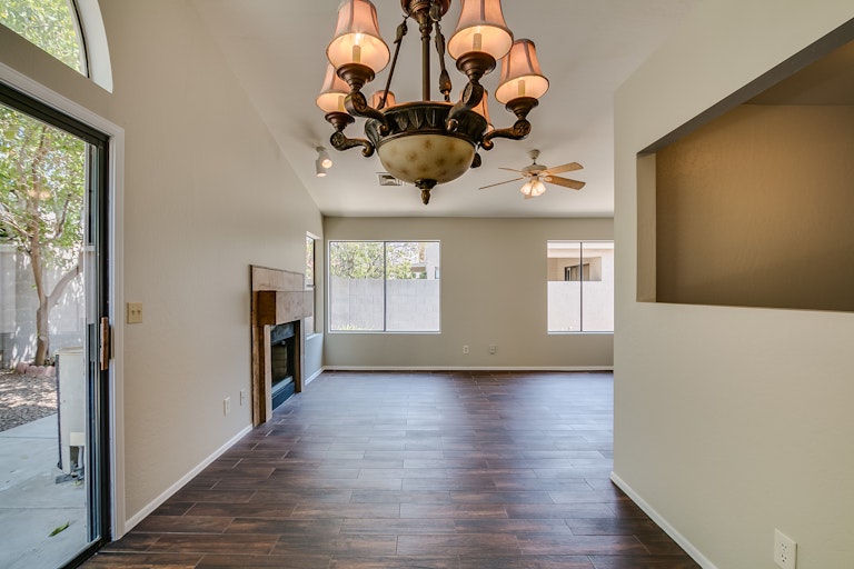 Photo 4 of 26 - 4725 E Brown Rd #10, Mesa, AZ 85205
