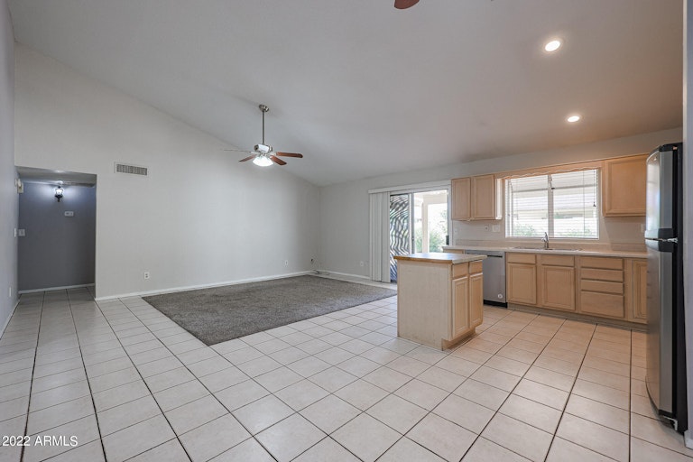 Photo 6 of 30 - 5626 W Yucca St, Glendale, AZ 85304