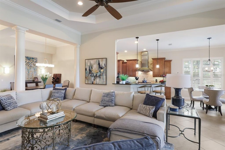 Photo 7 of 45 - 14910 Castle Park Ter, Lakewood Ranch, FL 34202