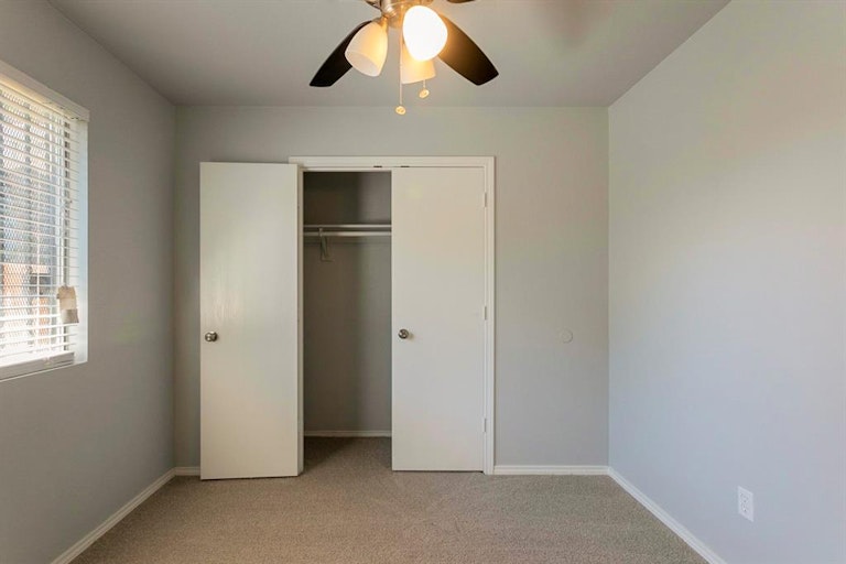 Photo 12 of 20 - 3480 Pinebrook Dr, Dallas, TX 75241