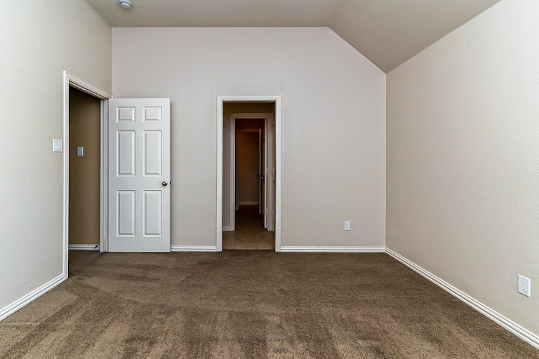 Photo 34 of 37 - 4712 Eddleman Dr, Fort Worth, TX 76244