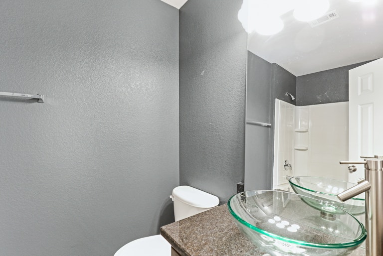 Photo 19 of 25 - 4128 Macy Ln, Fort Worth, TX 76244