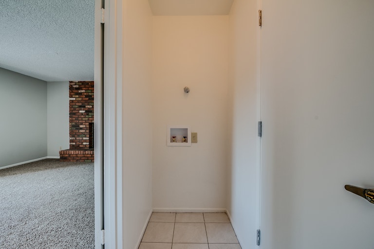 Photo 31 of 39 - 857 W Natal Ave, Mesa, AZ 85210