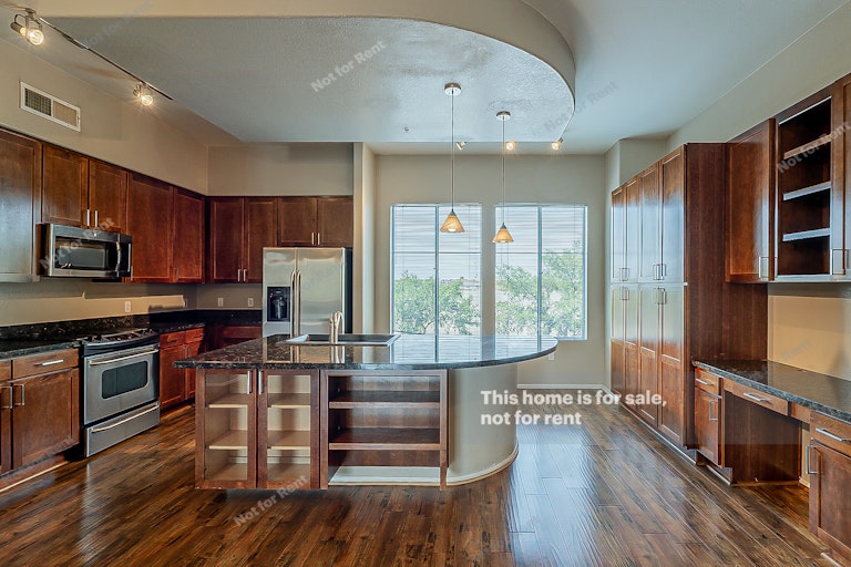 Photo 8 of 26 - 6745 N 93rd Ave #1156, Glendale, AZ 85305