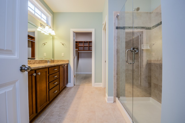 Photo 10 of 18 - 99 White Pine Dr, Clayton, NC 27527